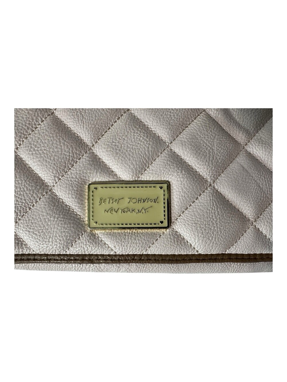 Betsey Johnson Crossbody Pretty Pink Purse Quilted Bow Shoulder Bag 9x6” - Picture 2 of 10